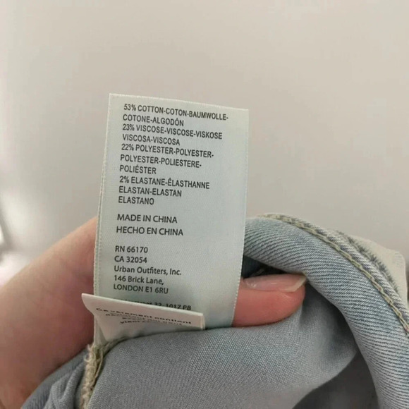 Free People We The Free Youthquake Crop Flare Jeans Bleach Out Size 29 - Picture 4 of 8